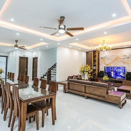 Sea Breeze Villa Flc Sang Trong Gan Bien Co Be Boi سام سون المظهر الخارجي الصورة